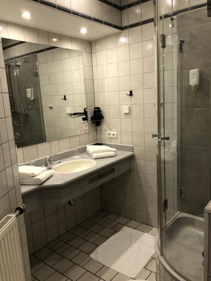Hotel Restaurant Zum Neuling Bochum Dış mekan fotoğraf